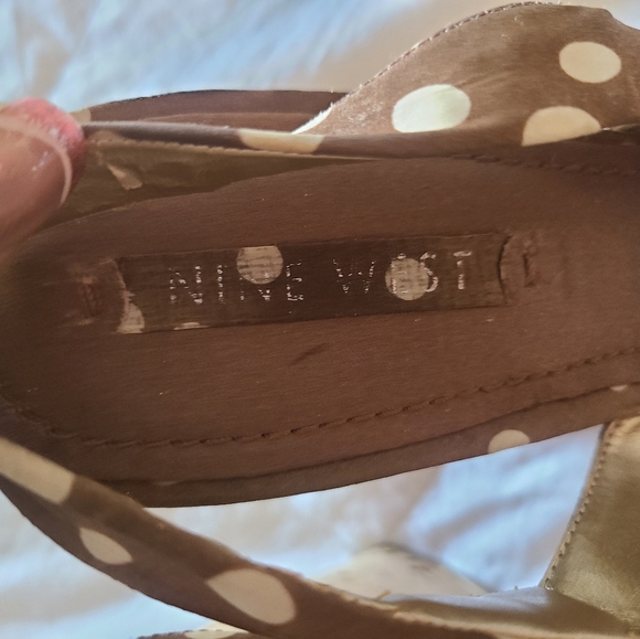 🤎Nine West Polka dot tan heels - Picture 3 of 7